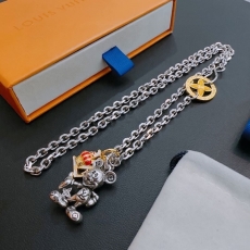 Louis Vuitton Necklaces